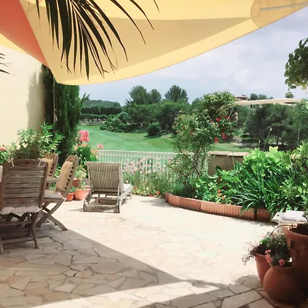 Villa Tres Belle Avec Piscine, Tennis Et Golf *